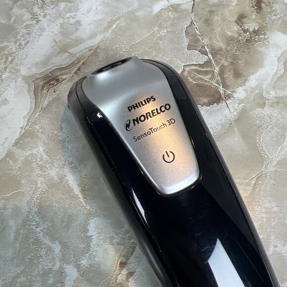 Philips Norelco SensoTouch 3D 1255X Electric Shaver Razor w/ Trimmer FOR PARTS - Picture 2 of 8